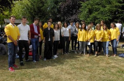 Accueillie le 26 août par la Direction de l’Ecole et le Bureau des Elèves, la promotion 2013-2018 compte 532 étudiants en première année Accueillie le 26 août par la Direction de l’Ecole et le Bureau des Elèves, la promotion 2013-2018 compte 532 étudiants en première année