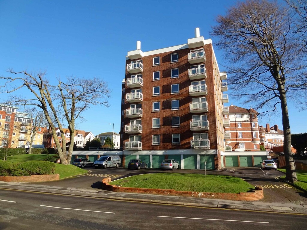 St James Court