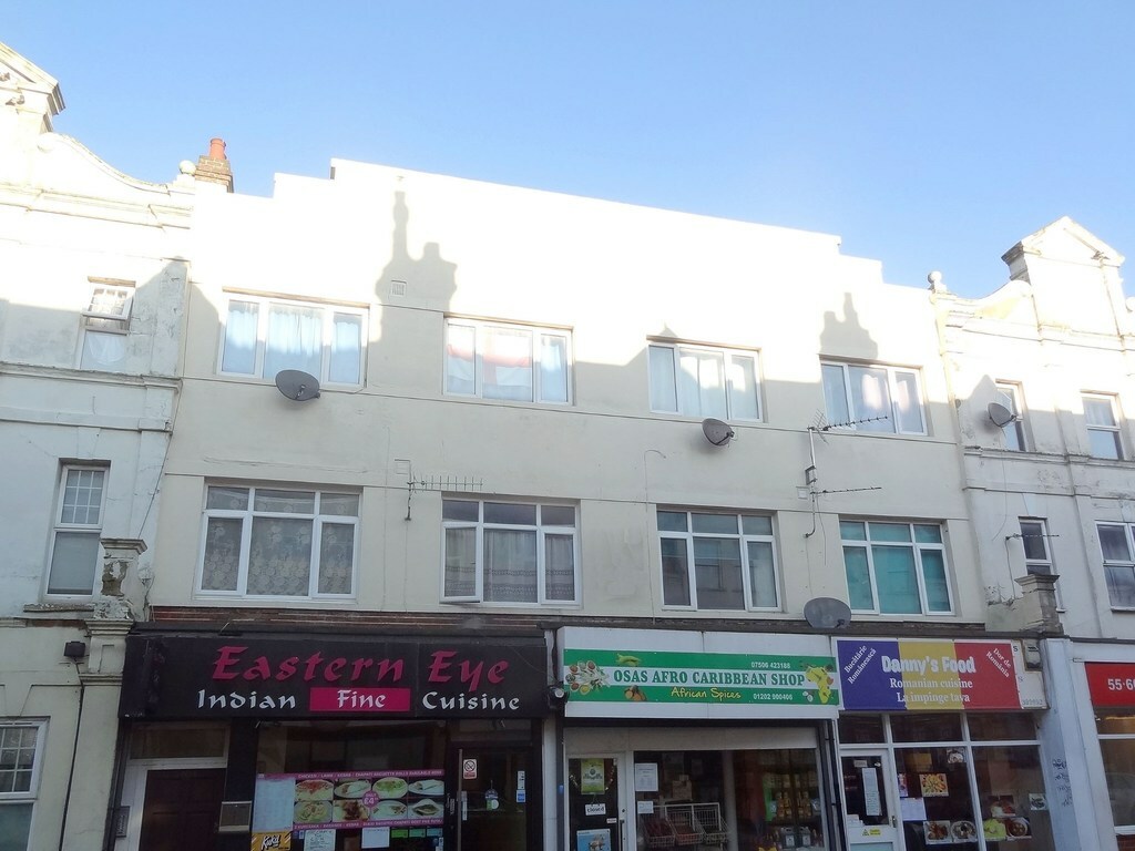 Flats & houses to rent in Bournemouth & Christchurch Bullock & Lees