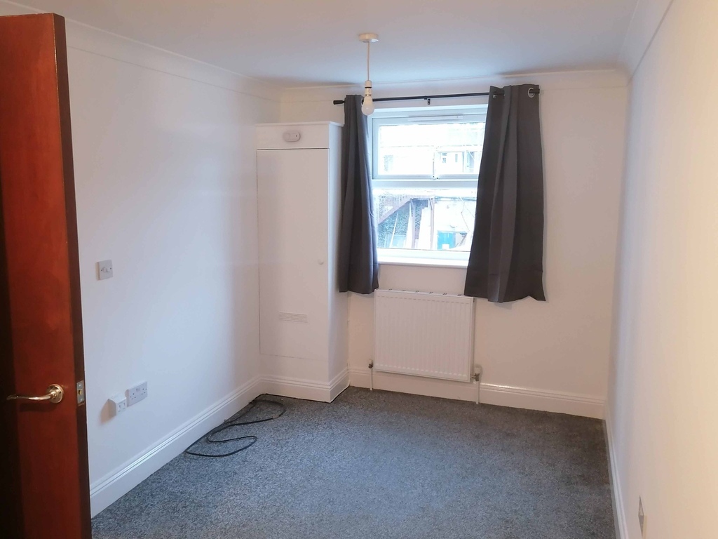 Sea Road, Bullock & Lees