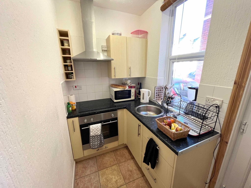 Studio Flat, Cecil Road, Bournemouth Bullock & Lees