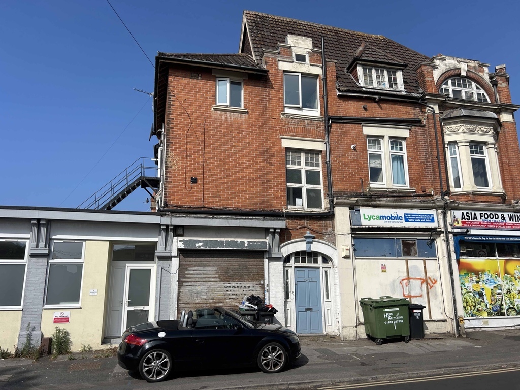 Flat 2, 797a Christchurch Road, Bournemouth, Dorset, BH7 6AW