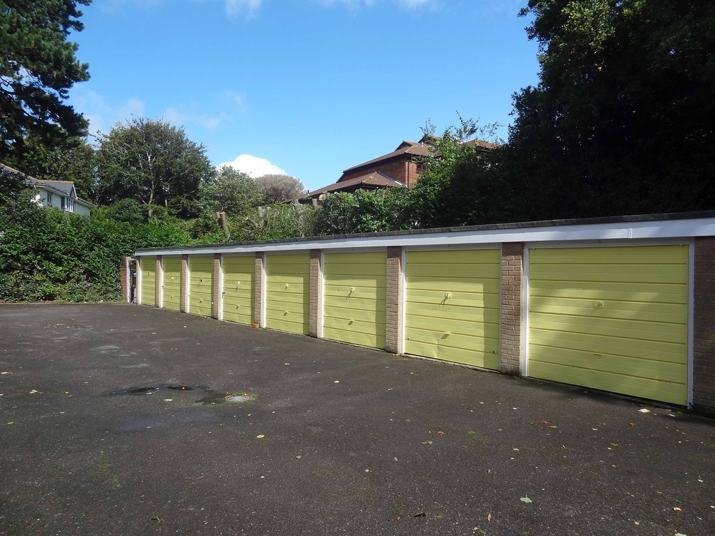 Maitlands, Portarlington Road Bullock & Lees