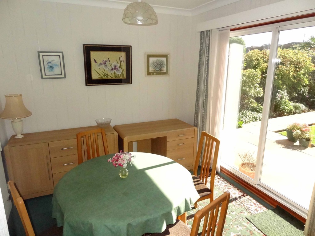 Broadway, Southbourne Bullock & Lees