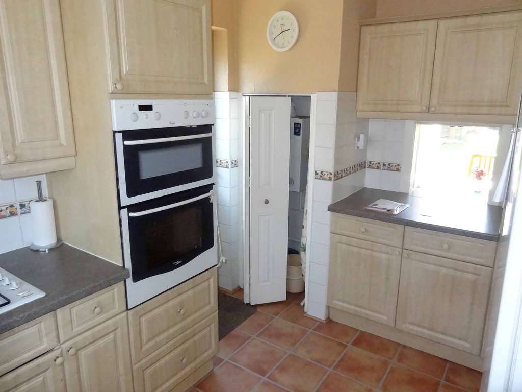 Broadway, Southbourne Bullock & Lees