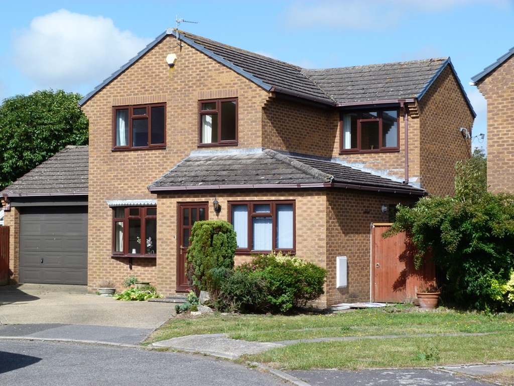 WESSEX CLOSE, MUDEFORD Bullock & Lees