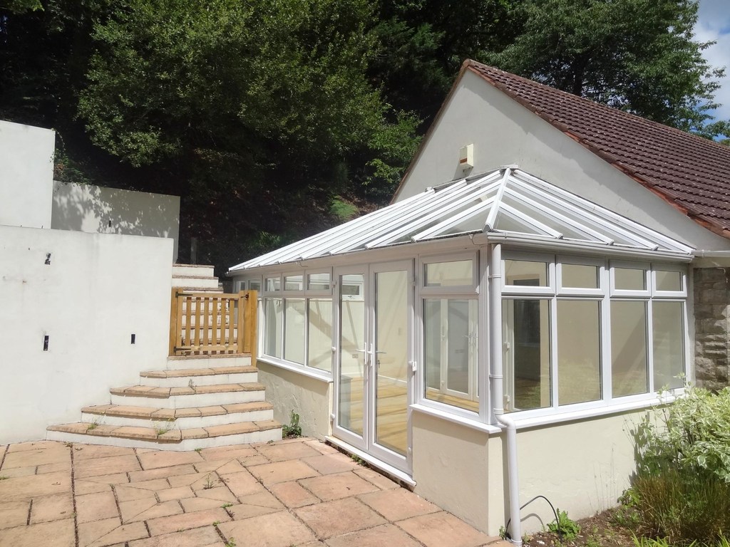 Sandy Way Bullock & Lees