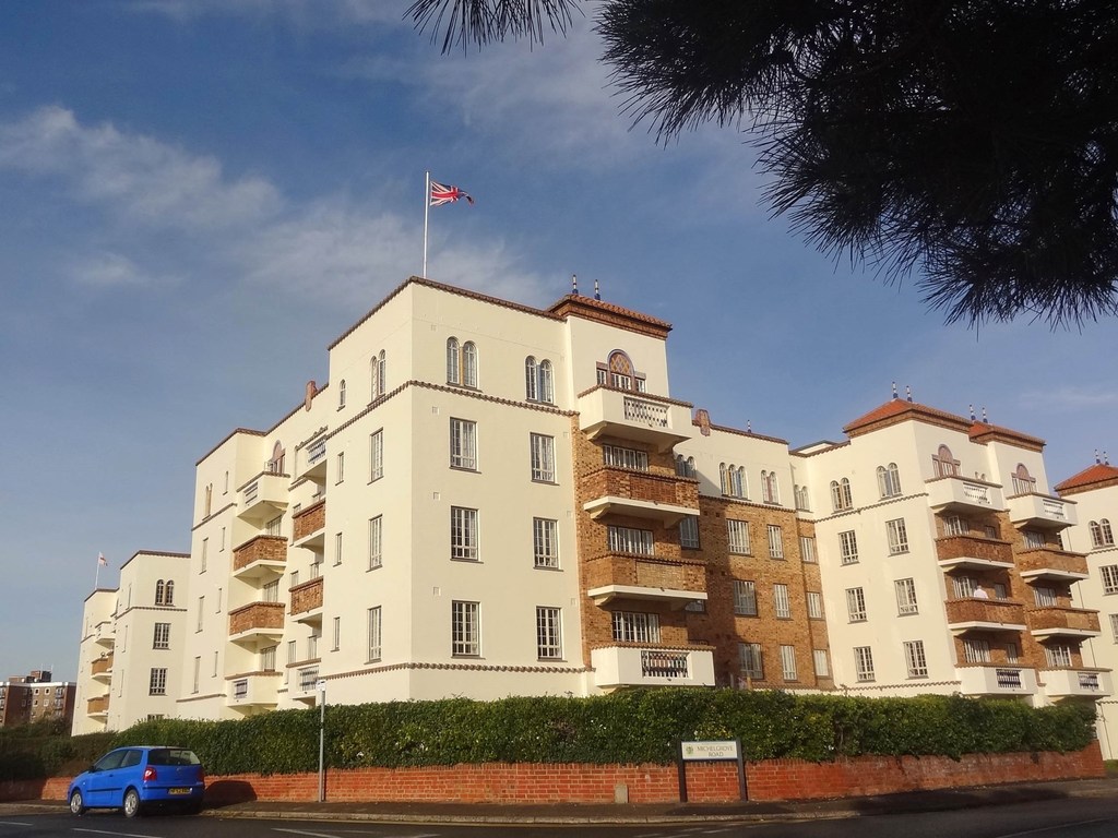 San Remo Towers Bullock & Lees