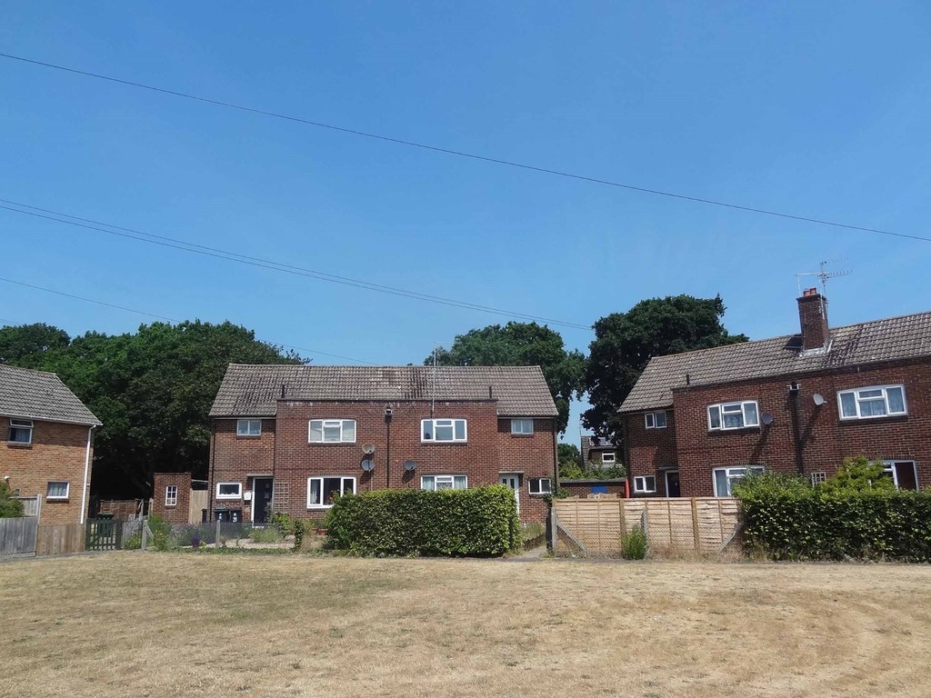 Sandy Plot, Burton