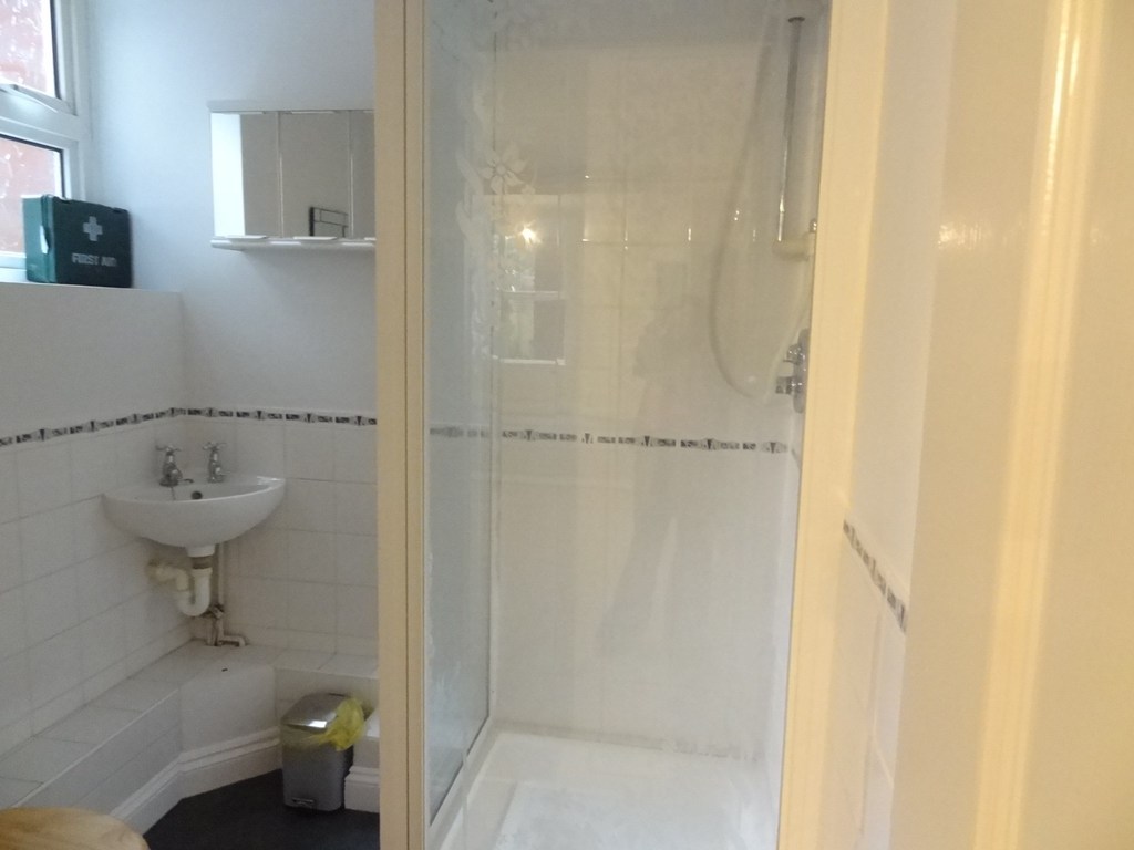 Cliff Road Bullock & Lees