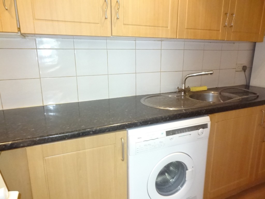 Glen Road Bullock & Lees