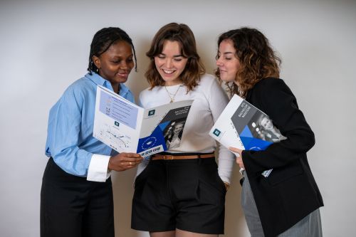 Etudiantes écoles Billières billieres_etudiantes.jpg