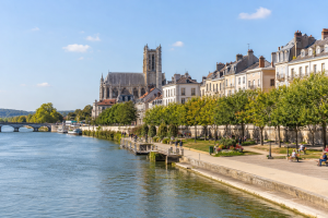Mantes-la-Jolie-300.png