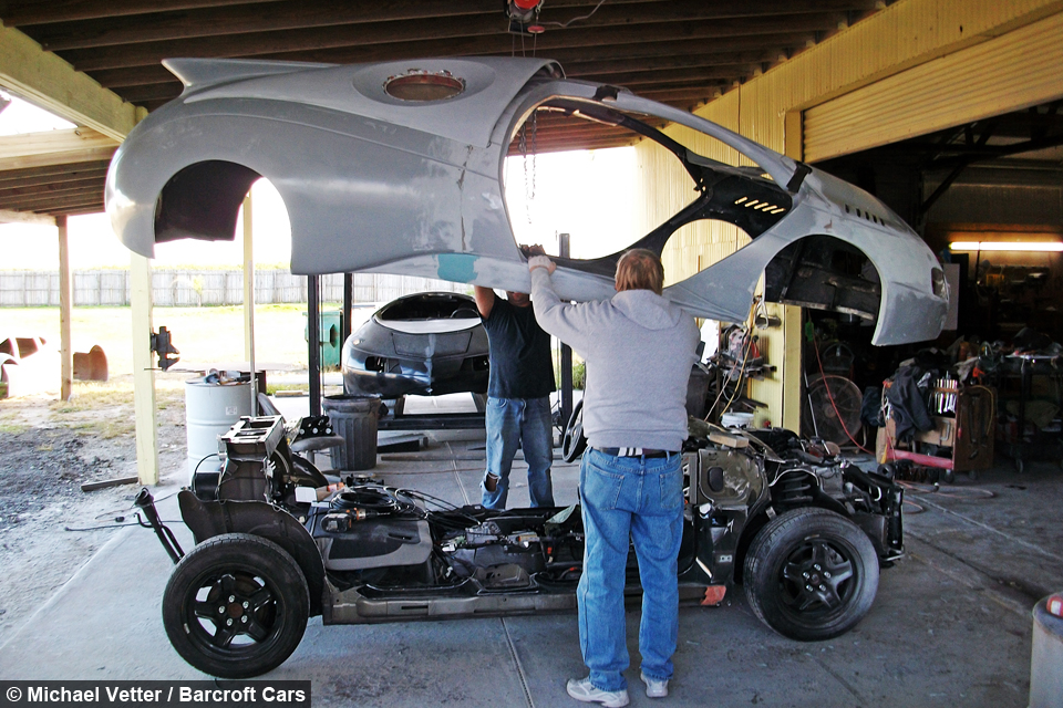 8 Seater Vehicles >> Drive Me To The Moon: Man Builds Space Age Automobiles 8 Seater Vehicles >> Drive Me To The Moon: Man Builds Space Age Automobiles