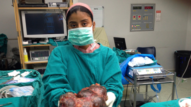World's Largest Kidney? Doctors Remove Newborn-Baby-Sized Kidney