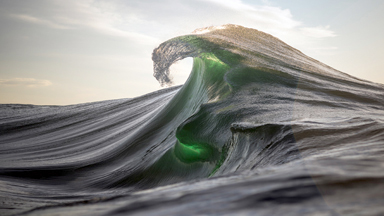 Under The Sea: Stunning Images Powerful Of Waves