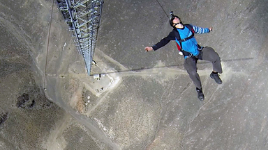 Aerial PHEW! BASE Jumper Climbs 1500ft Antenna Without Safety Rope