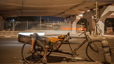 Delhi's Army Of Rickshaw Pullers