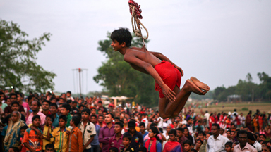 Hindu Festival Goers Use Flesh Hooks To Celebrate