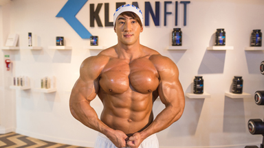 Abs-olutely Fabulous: World's Most Famous Eight Pack