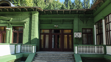 Inside the holiday home of Joseph Stalin