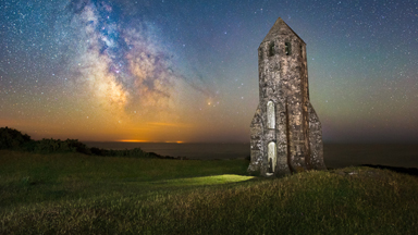 Out of This World: Milky Way Captured in Stunning Detail