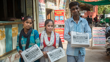 Children from Indian slums become reporters for newspaper
