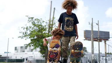 The Amazing Skater Brothers Aged 8 And 2