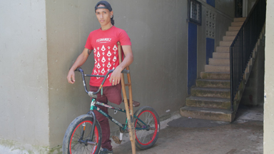 BMX rider with one leg aims to inspire