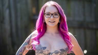 Breast Cancer Survivor Relaunches Modelling Career
