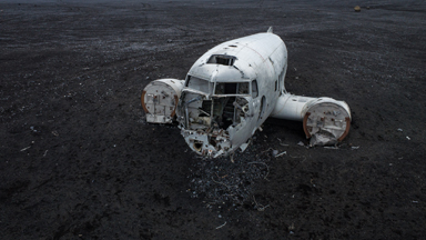 Icelandic Plane Wreck: Photographer Visits Mysterious Black Beach Crash Site