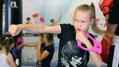 Kazak-Attack: Boxing Family’s 8-Year-Old Prodigy