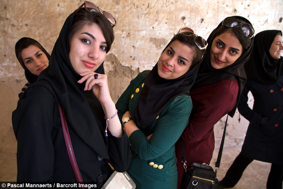 The Real Iran The Unparalleled Hospitality And Rich Culture Of Modern Iranians