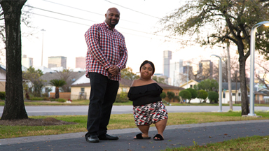 Woman With No Arms And Knees Finds Love