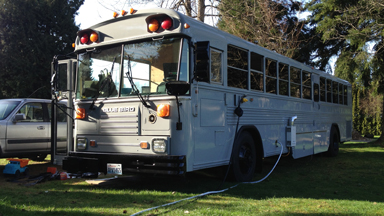 Family Ditch Expensive Rents To Live In A Converted School Bus