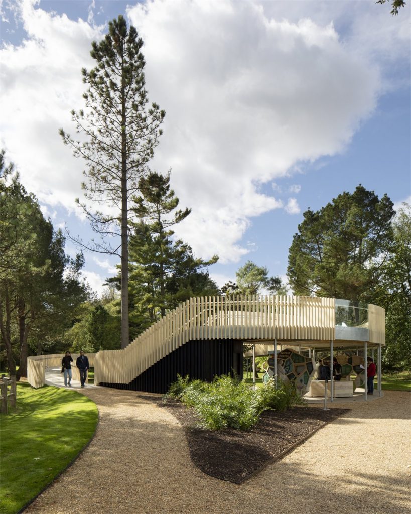 The Rising Path & interpretation hub beneath. Image: Richard Chivers