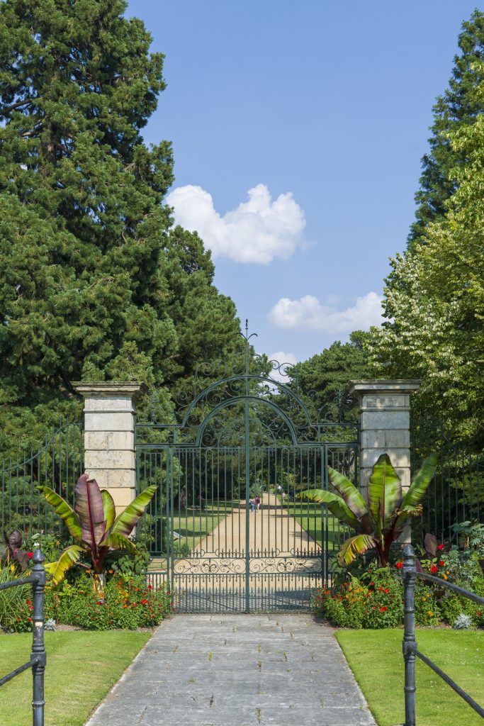 Gates at the western end of Main Walk
