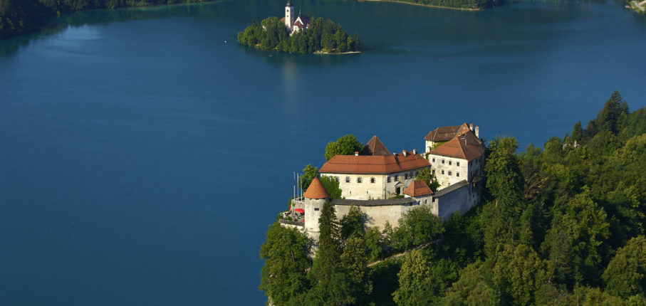 Znamenitosti Bled Grad Poleti