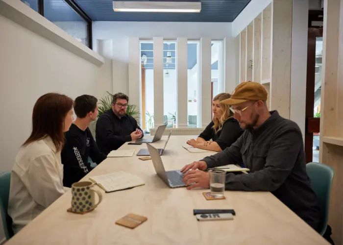 GR53284 fortytwo 16 05 2023 Mike Guest