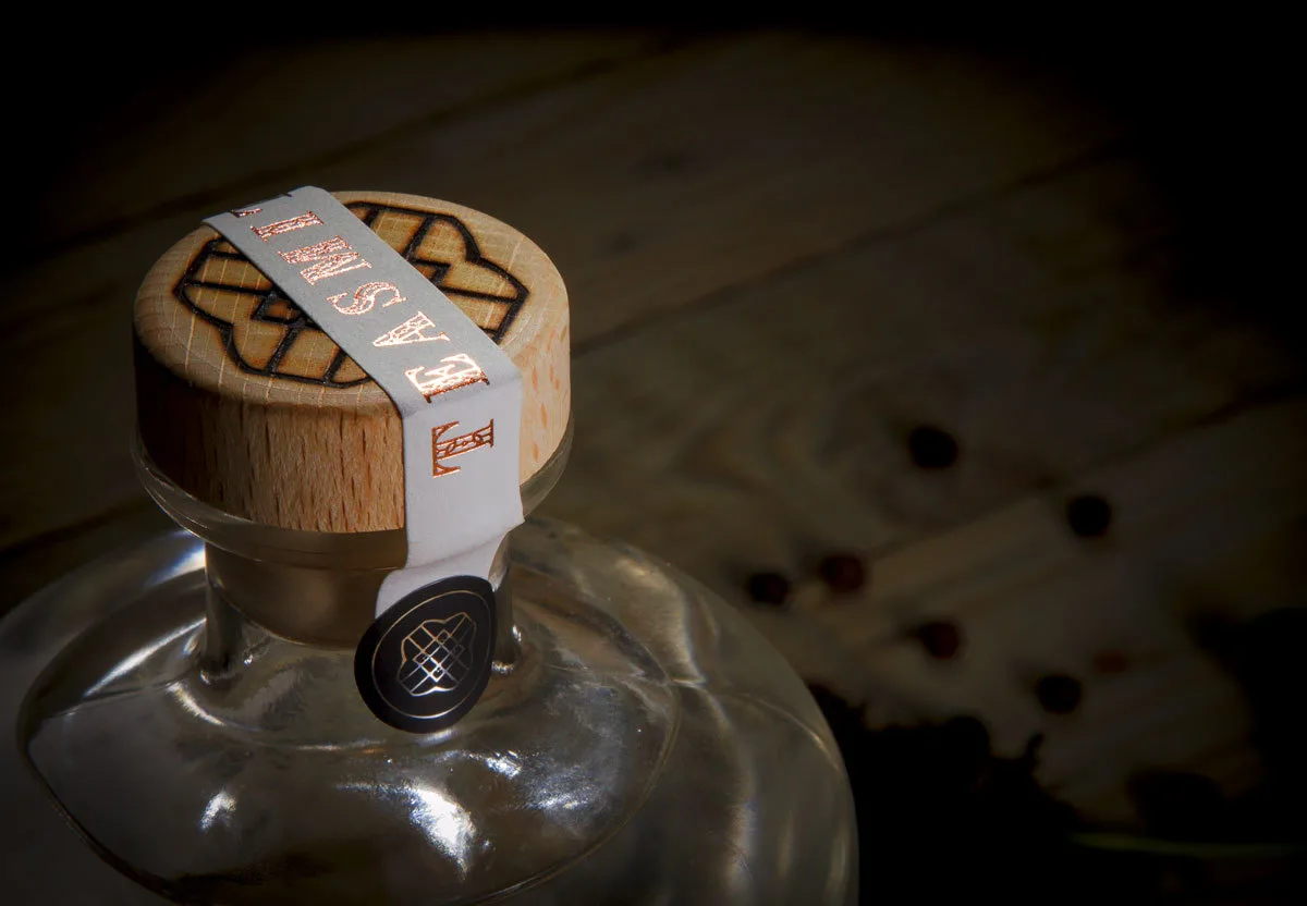 Teasmith Labels Final Stopper Detail