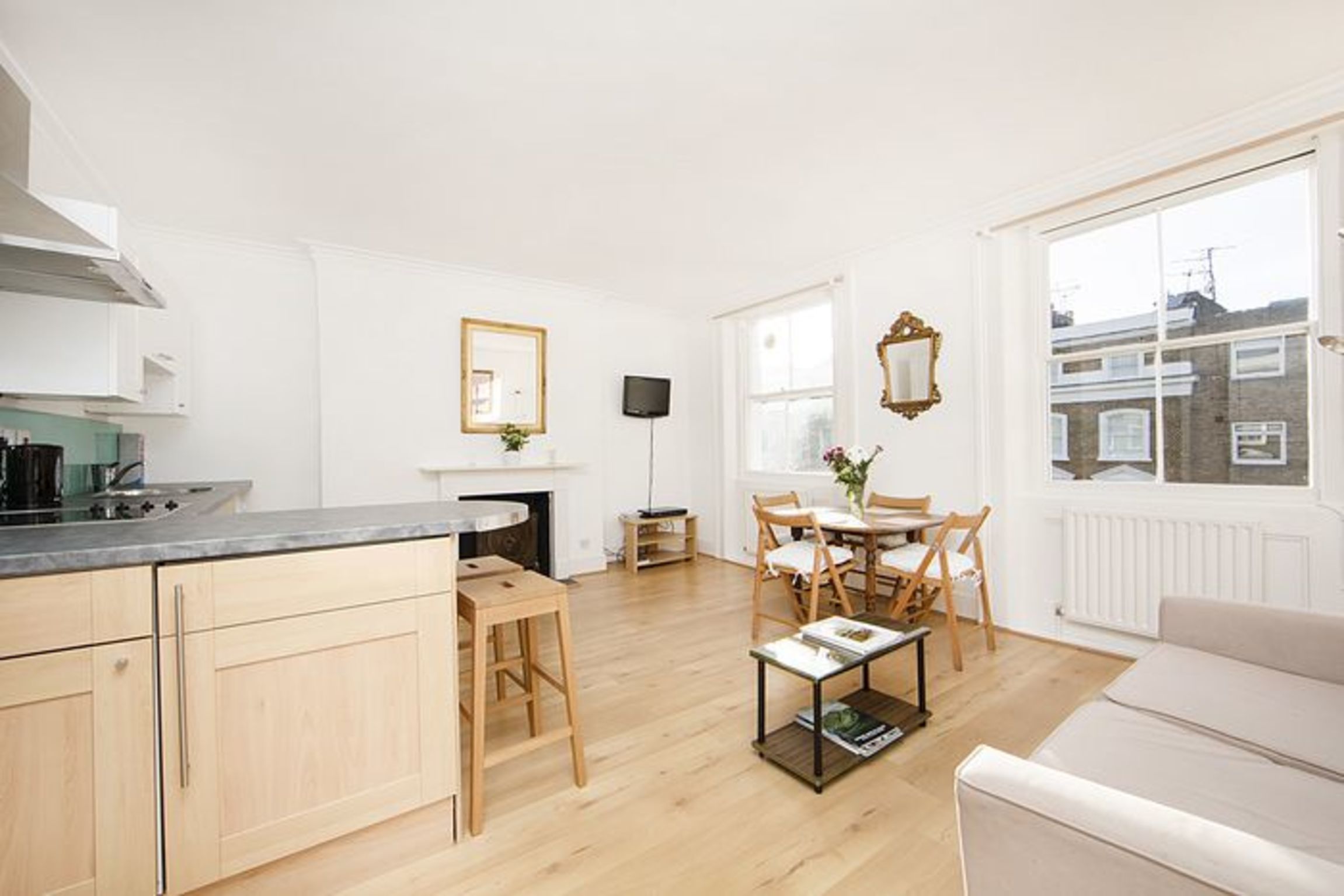 Kildare Terrace, Bayswater, 1xBed London Apartment Home From Home