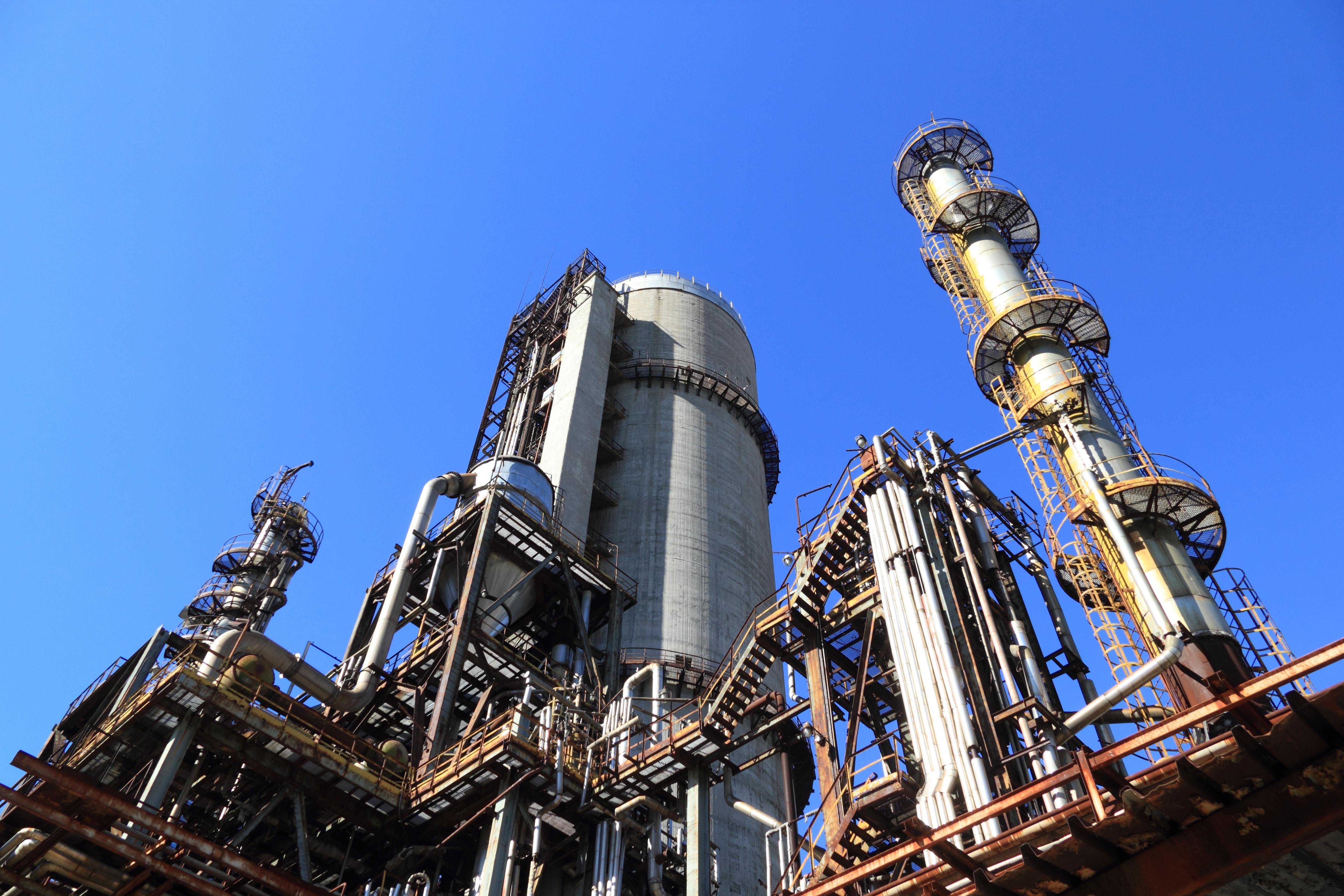 equipment-factory-heavy-257700.jpg#asset:250