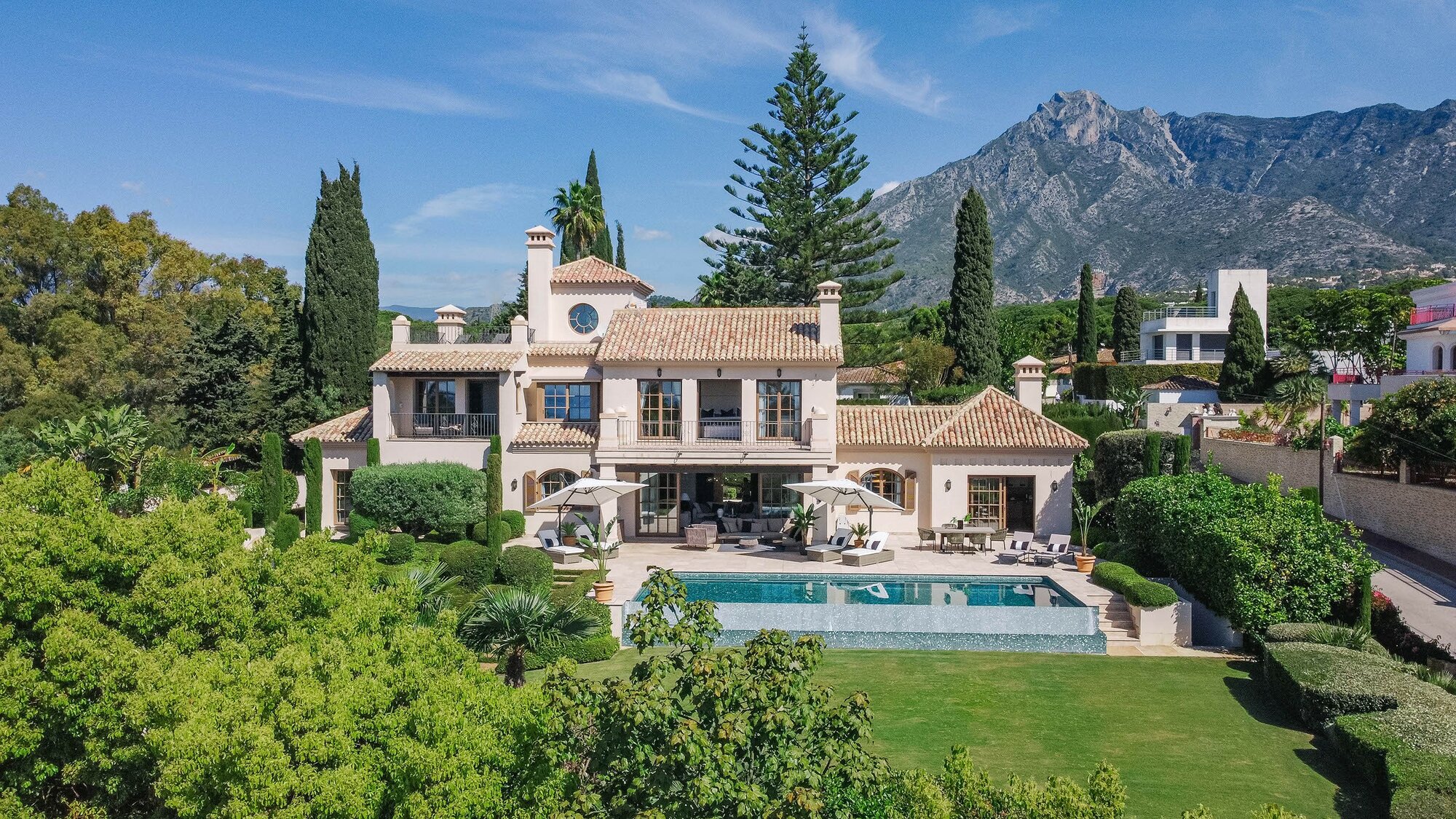 Villa for rent in Marbella, Nueva Andalucia Villa for rent in Marbella, Nueva Andalucia