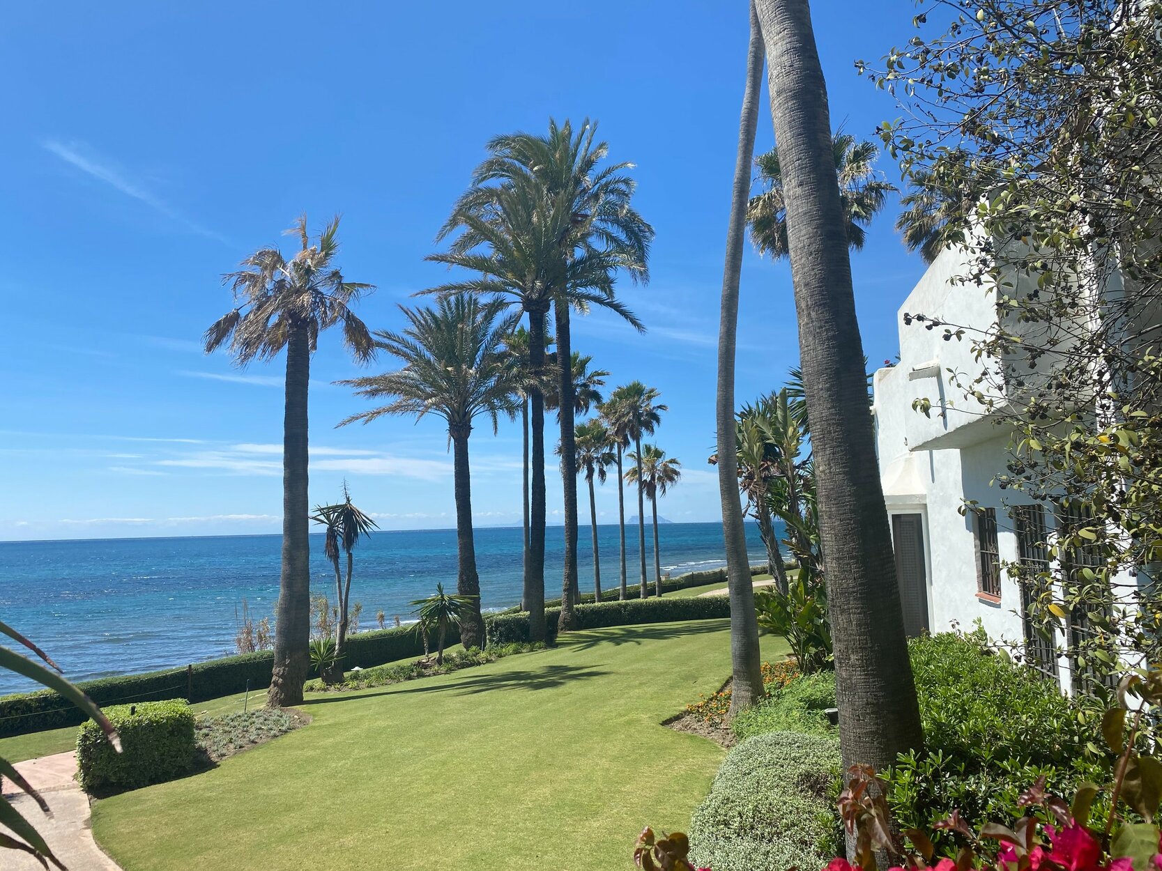 Apartment for sale in Estepona, Alcazaba Beach Apartment for sale in Estepona, Alcazaba Beach