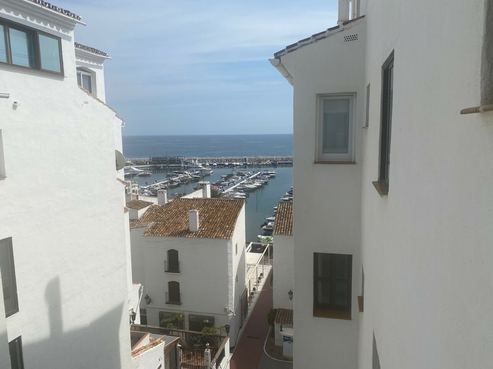 Apartment for sale in Marbella, Puerto Banus Apartment for sale in Marbella, Puerto Banus