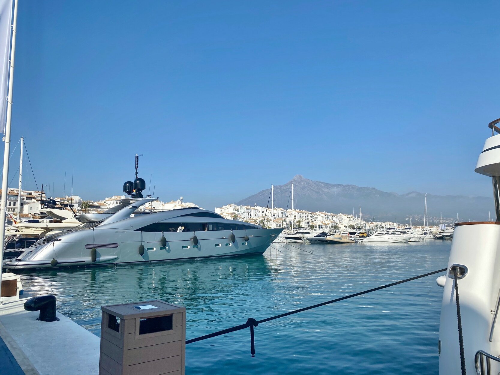 Apartment for rent in Marbella, Puerto Banus Apartment for rent in Marbella, Puerto Banus