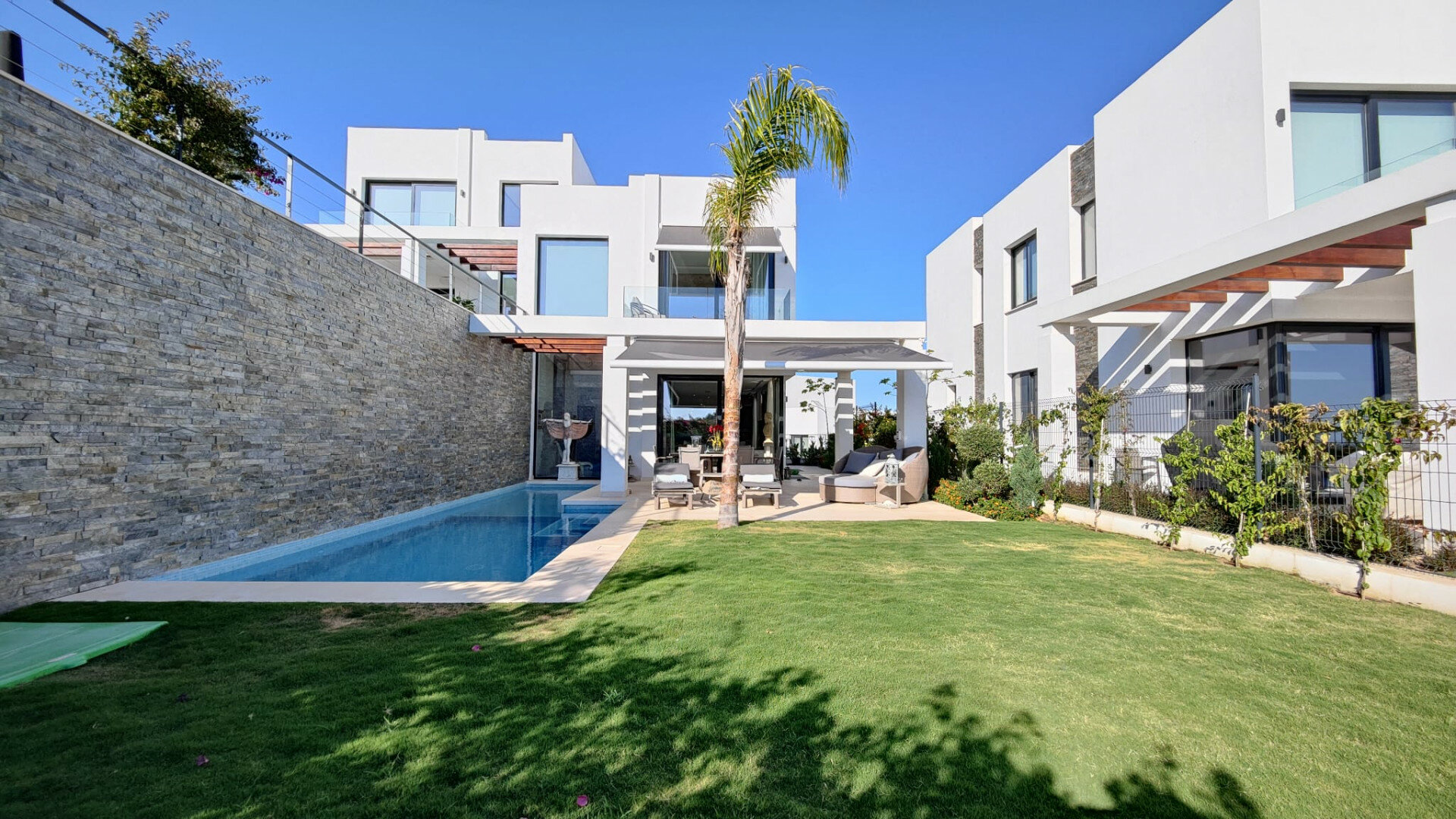 Villa for sale in Marbella, Cabopino Villa for sale in Marbella, Cabopino