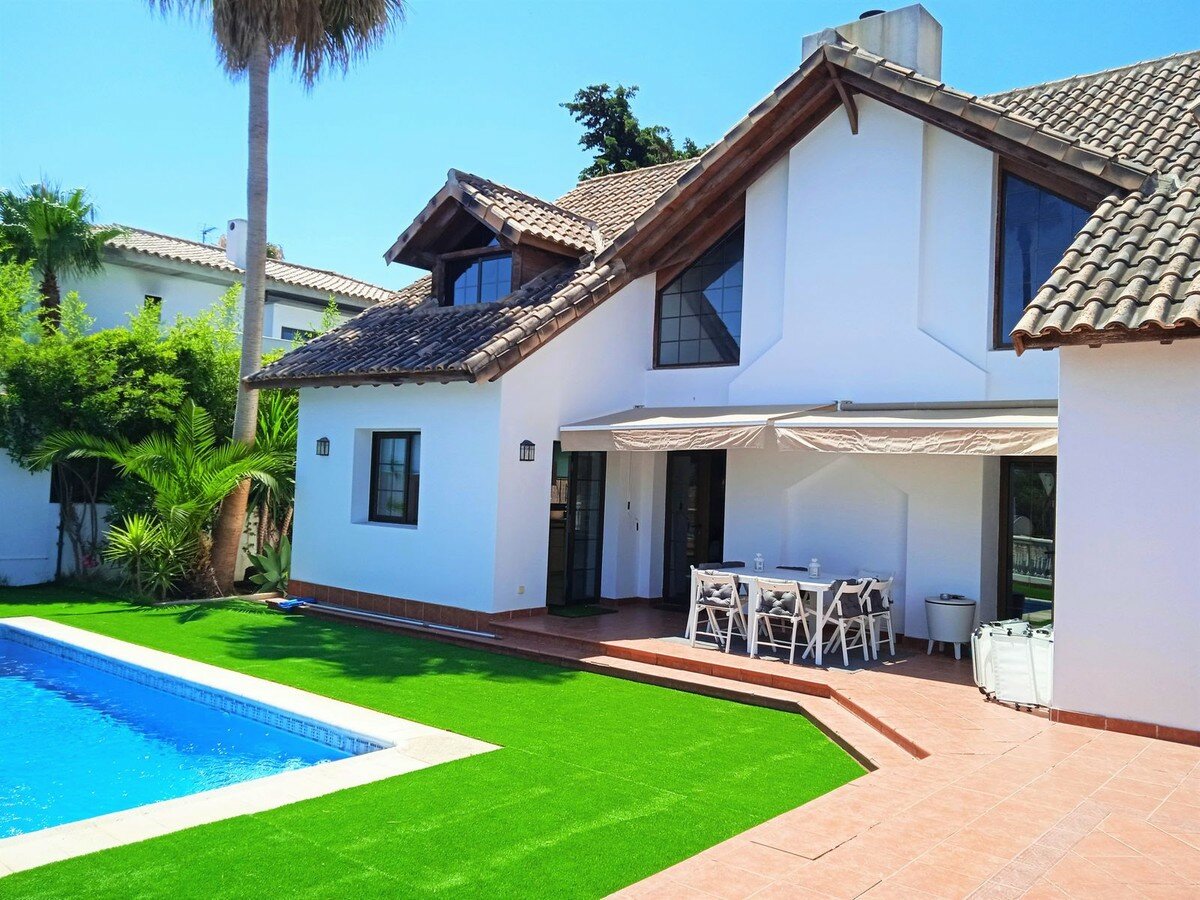 Villa for sale in Estepona, Costalita Villa for sale in Estepona, Costalita