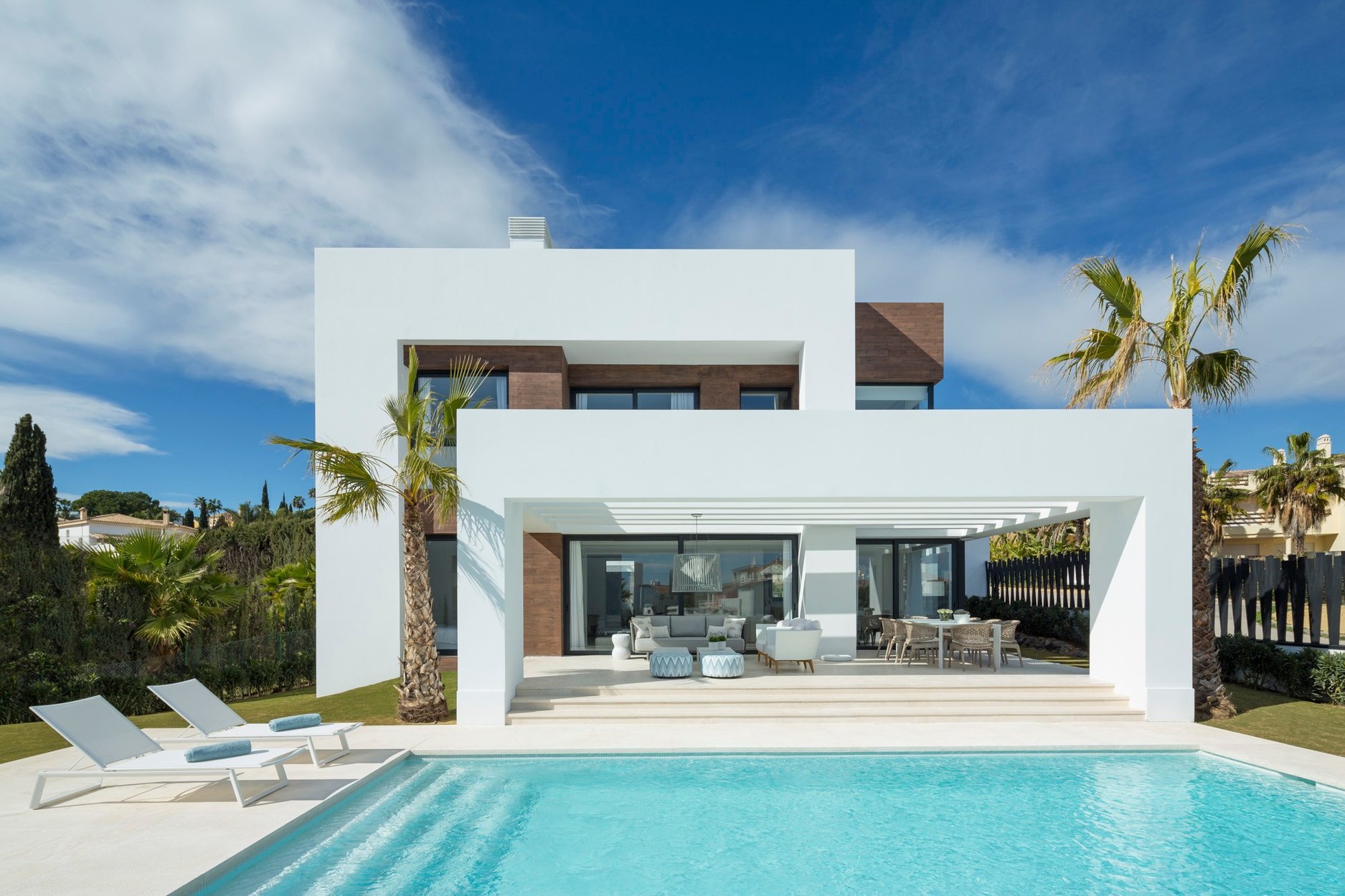 Villa for sale in Estepona, El Paraiso Villa for sale in Estepona, El Paraiso