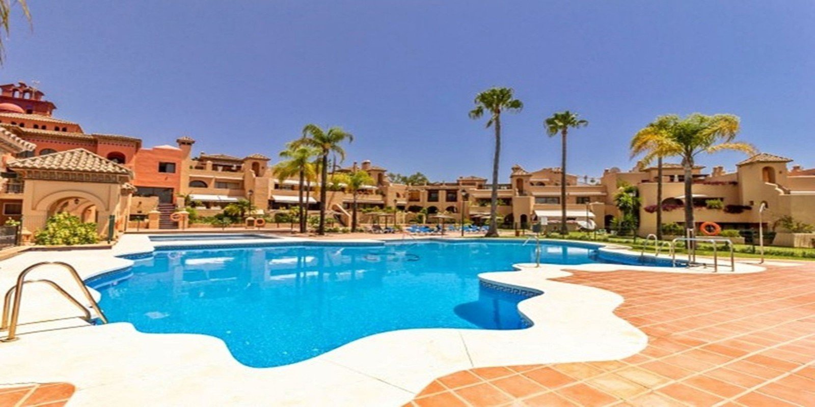 Apartment for sale in Estepona, New Golden Mile Apartment for sale in Estepona, New Golden Mile